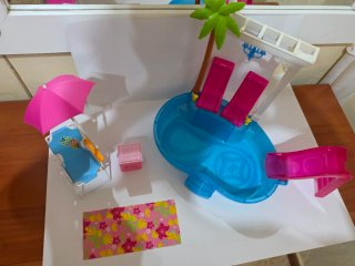 Piscina Barbie y accesorios Barbie pack