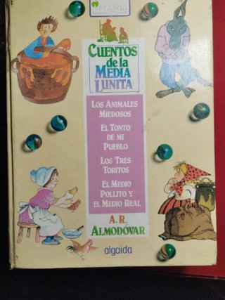 Lote libros cuentos de la media lunita