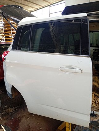 PUERTA TRASERA DERECHA Ford C-MAX (CEU)(2015->)