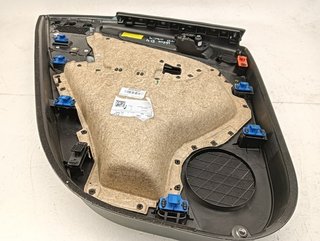 GUARNECIDO PUERTA TRASERA DERECHA VOLVO XC40 D420