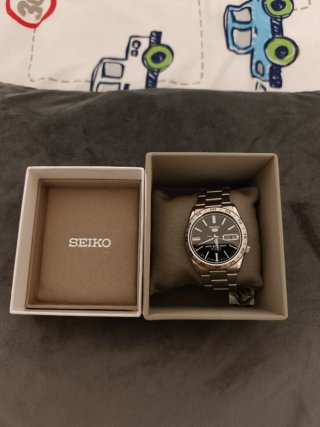 Seiko 5 Automatic 21 Jewels SNKE01J1
