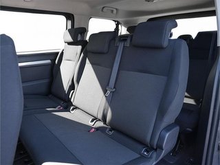 Peugeot Traveller 2.0 BlueHDI 180CV Standar EAT 8 Plazas