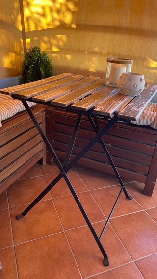 Mesita terraza madera y metal