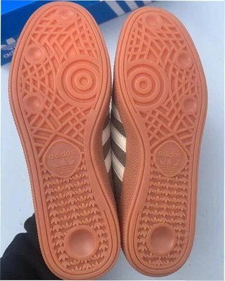 Adidas Handball Spezial Earth Strata Gum 40