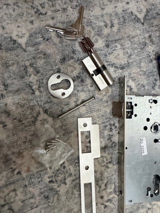 Cerradura TESA 203050HL para madera