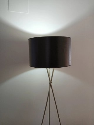 Lámpara de pie moderna