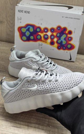 Zapatillas Nike Mind 002 Gris/Blanco