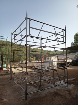 Andamio aluminio layher