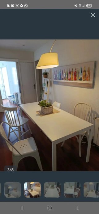 Mesa extensible blanca de madera