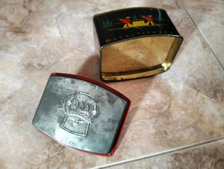 Caja antigua decorada