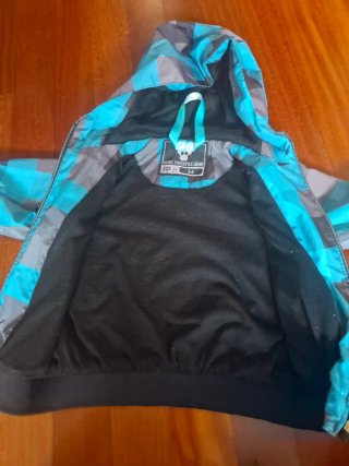 Chaqueta chubasquero niño cuadros