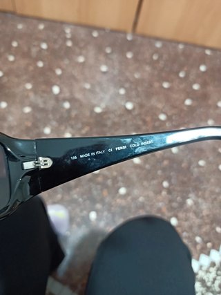 Occhiali Fendi senza custodia