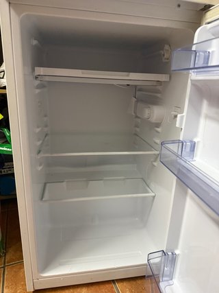 Nevera pequeña para reparar