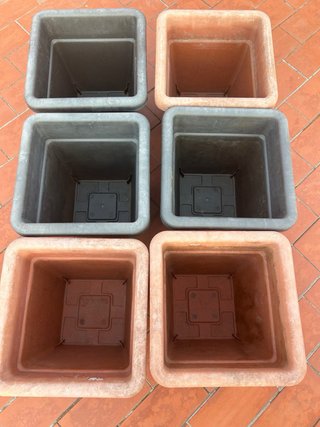 Vendo lote completo de macetas y jardineras