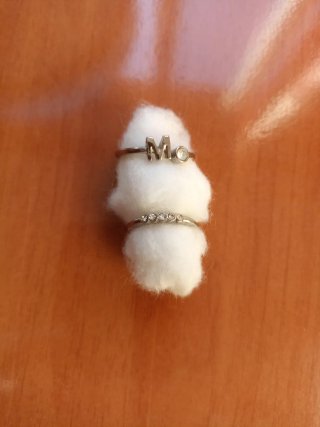 Anillos de plata con detalles