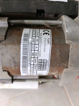 Motor persiana metálica enrollable
