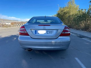 Mercedes-Benz  CLK 2004
