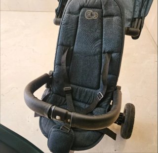 Triciclo Kinderkraft EasyTwist Reclinable