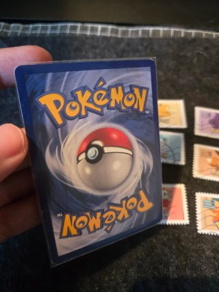 Carta Pokémon Mewtwo + Lote Sellos Junior