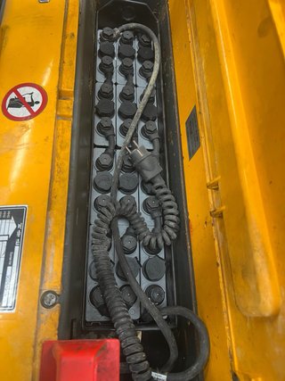 Apilador MIC 1000kg Batería Nueva