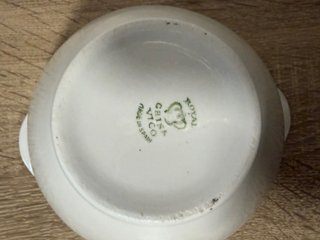 Salsera de porcelana