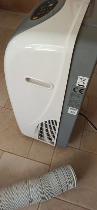 Aire Acondicionado Portátil 3500 Frigorías y mando