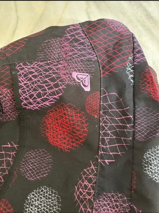Bolsa de deporte Roxy negra y rosa