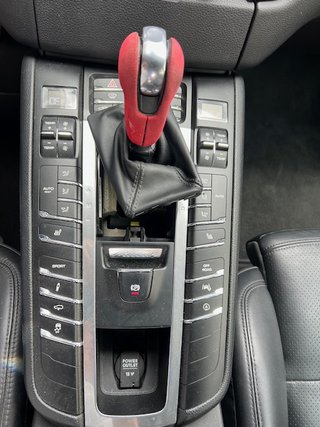 Porsche Macan 2018 TURBO