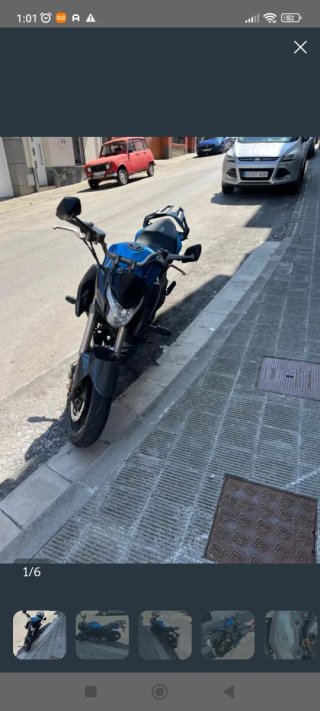 Zontes ZHR Moto Naked Negra y Azul