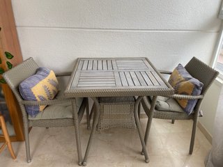 Mesa y Sillas Terraza Mimbre