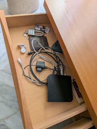 Mueble bajo TV teca