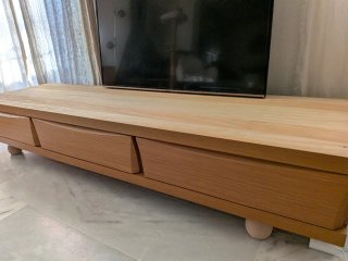 Mueble bajo TV teca
