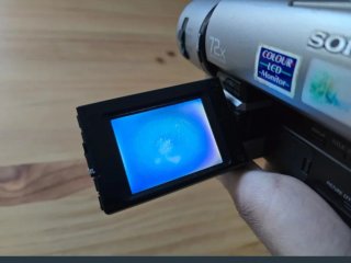 Sony Handycam Vision Hi8 XR TRV65E