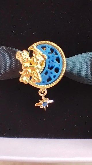 Charm Luna Creciente Mickey y Minnie