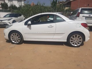Peugeot 207 2012