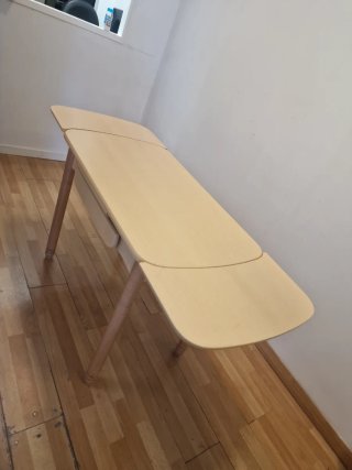 Mesa de cocina de madera