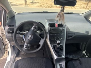 Toyota Auris 2011