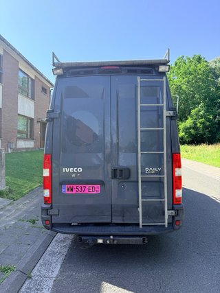 Iveco Daily 2010 doble ruedas trasera