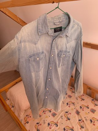 Camisa vaquera Pull&Bear Talla L