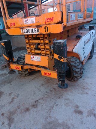 Plataforma Tijera Diesel 12m