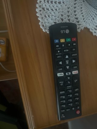 Televisor LG Negro