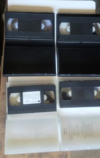 Lote 4 Películas VHS: Matrix, El Protegido, Tombol