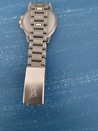 Reloj Festina Titanio Mujer Oro y Plata