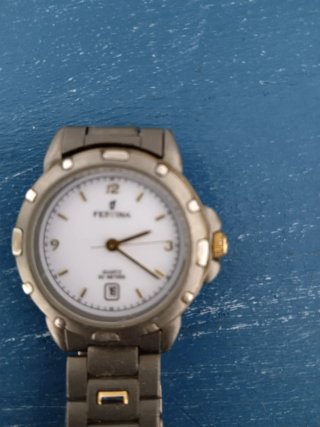 Reloj Festina Titanio Mujer Oro y Plata