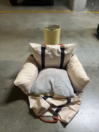 Cesta,feeder,bici y transportín de perro mediano