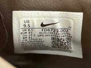 Botas Nike Phantom GX II Academy FG/MG Negras