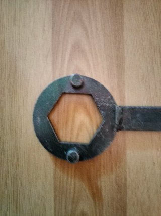 Llave extractor embrague hexagonal