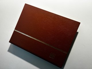 Álbum de sellos verde