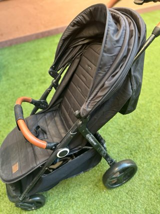 Carro Kinderkraft negro capota