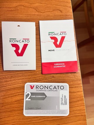 Mochila viaje Roncato azul. Nueva, por estrenar.
